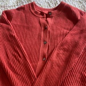 WVN faded red Cardigan Sweater